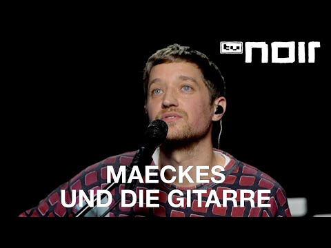 Maeckes und die Gitarre - Swimmingpoolaugen (live im TV Noir Hauptquartier)