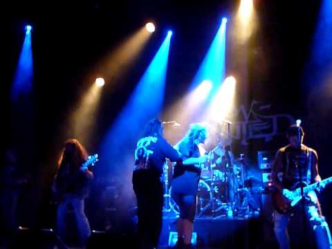 Pinpin sur scène avec Hyades - La-Chaux-De-Fonds octobre 2010.