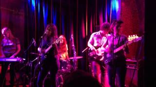 Gabriella Cohen- 'Sever The Walls' live at BIGSOUND 2015