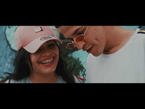 MC DLL E MC MIRELLA - DEIXA EU SENTAR - CLIPE OFICIAL