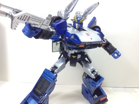 Masterpiece Bluestreak MP 18B Takara Transformers Review