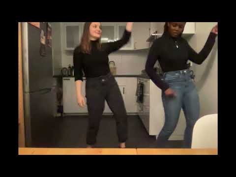 LC Halle Roll Call 21.22 - Superstar ⭐️