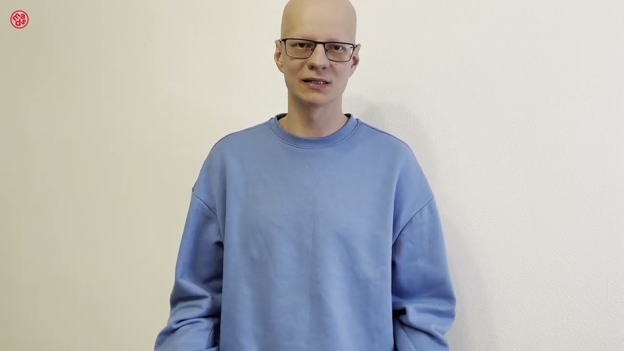 Запустить видео