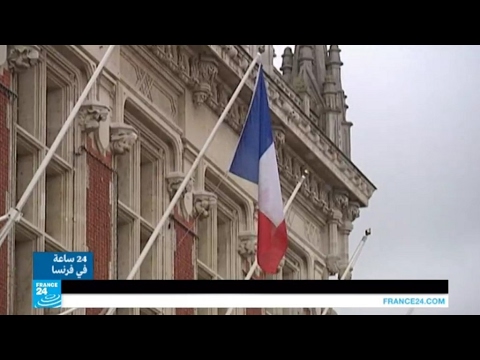 بلدية كاليه تمنع الناس من توزيع الطعام على المهاجرين!!