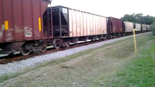 preview picture of video 'CSX FREIGHT TRAIN ENGINE # 4308 PASSING THROUGH SAFETY HARBOR TO TAMPA FLORIDA'