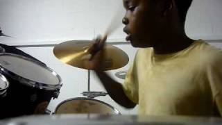 Willie-Marvin Sapp-Possess the land(drum cover)