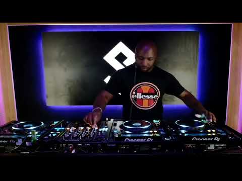 Ukg & Uk Funky 3 Decks 2 Genres 1 Dj Pt 3 Dj Vegar