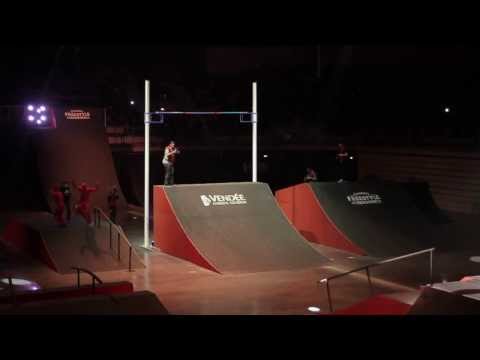World Record in inlineskating by Romain Godenaire -Vendee Freestyle Session