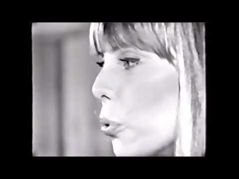 Joni Mitchell 'Night in the City' 1966 live on Let's Sing Out