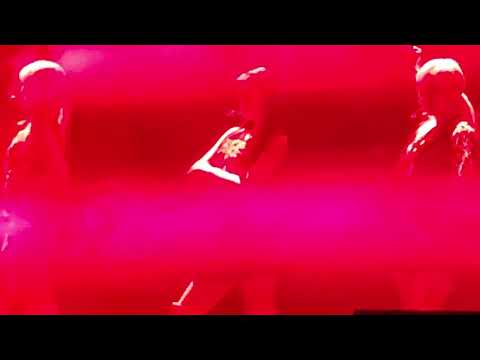 200308 EVERGLOW - Introduction Dance Break (Yiren focus)(Atlanta)