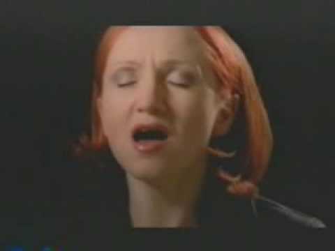 Balage+Bára Basiková Jesus