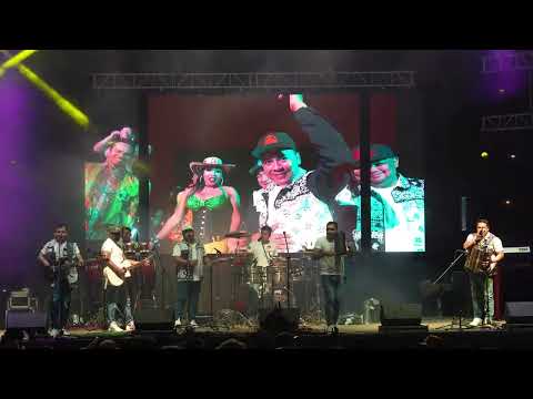 El currupa, La mesita, Haciendo feo · Bertín y Su Condesa