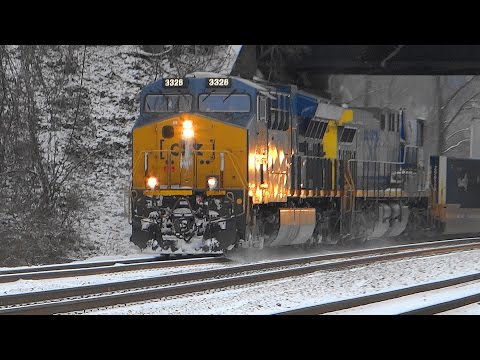 CSX Intermodal Train Q034 In Snow @ St Denis