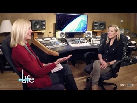 Christian Singer Paige Omartian Overcoming Cancer | Today's Life