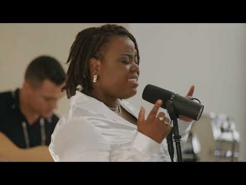 Wap fèl ankò Jackson Chery & Bridging The Gap Ft Déborah Henristal