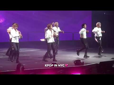 Stray Kids 스트레이 키즈 MANIAC TOUR IN NEWARK 2022.06.28: Easy + ALL IN + District 9 [HD fancam 직캠]