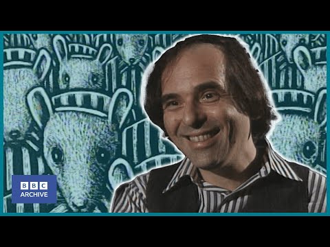 1992: Art Spiegelman on the CREATION of MAUS | The Late Show | Classic Interviews | BBC Archive
