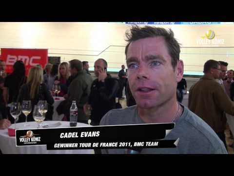 Volley Köniz - DAS MAGAZIN (Oktober 2013)