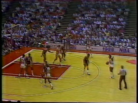 Rockets - Lakers (1986 Playoffs - WCF - Game 4)