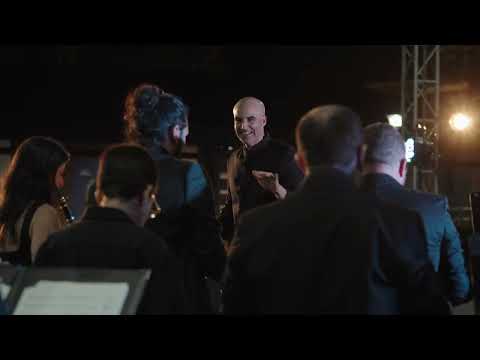 La Chancla - Dennis Llinás