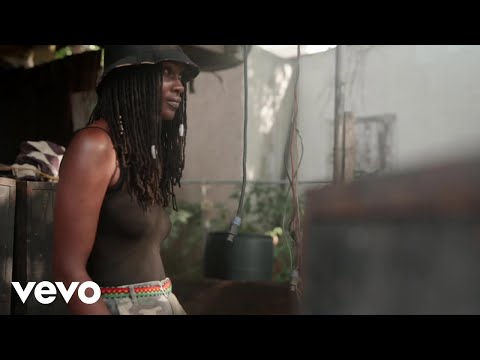 Aza Lineage - Owa Sound ft. Golden Seal