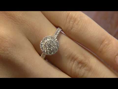 TR1066 Cluster engagement ring