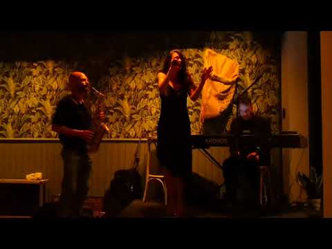 Vanya Zlateva   Ne e li vreme LIVE