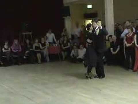  Marek Szotkowski  and  Véronique Bouscasse  are  dancing  to  the  vals  "  Pasion  "