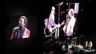 She Asked Me - Simon Townshend & Eddie Vedder 5/14/15