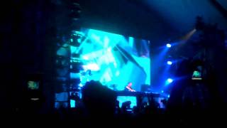 Kaskade @ beyond wonderland 2011: scary monsters and nice sprites (kaskade remix)
