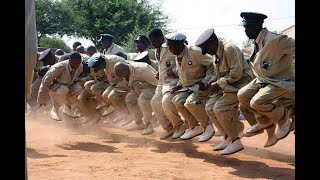 Download lagu DJ TUKSIN - TSHIVHIDZELWA mp3