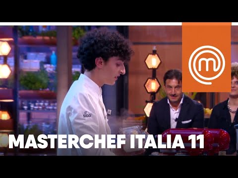 Carmine e gli imprevisti con il primo piatto | MasterChef Italia 11