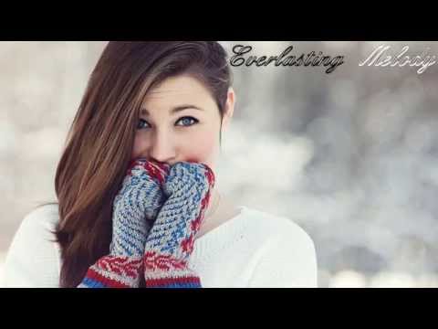 Packy - Step Back (feat. Alexa Lusader)