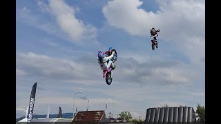 Motocross CRAZY & EXTREME Freestyle Tricks!