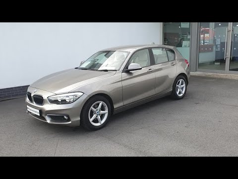 161L418 - 2016 BMW 1 Series 116d SE 5-Door 18,950