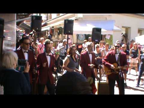 The Velvet Candles :  Return To Sender (Elvis Presley)