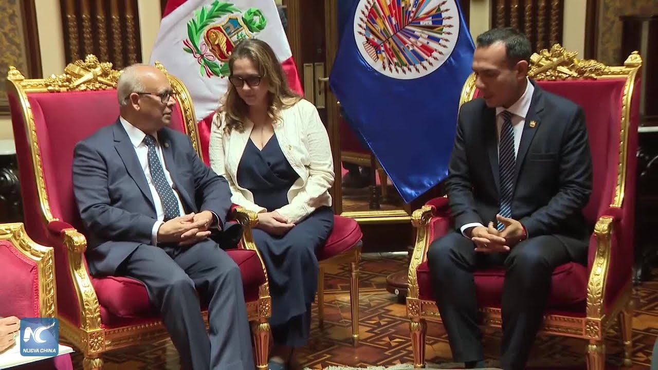 Presidente de Perú reafirma compromiso de respetar voluntad popular en próximos comicios