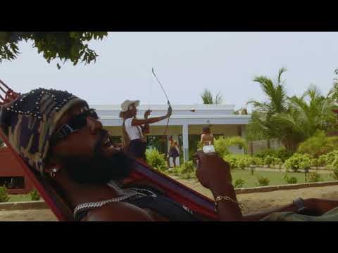 Oseikrom Sikanii - Ronaldinho ft. Xlimkid (Official Video)