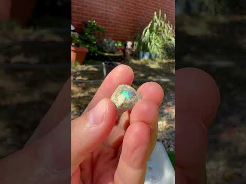 Opal Etiopian de Foc, brut, E46