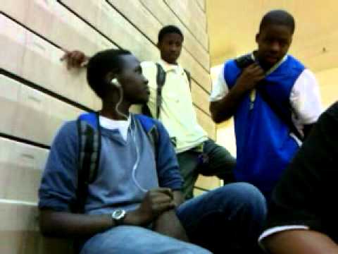 Akon rapping at north high