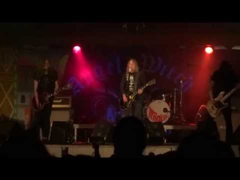 Angel Witch - Frontal Assault LIVE (Muskelrock 2014)