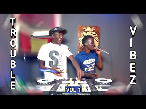 Selector Dedee ft Mc dady Marley Riddim &AfroBeats (live juggling)
