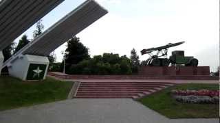 preview picture of video 'BM-13 Katyusha mobile artillery monument. Orsha (Памятник БМ-13 Катюша. Орша)'