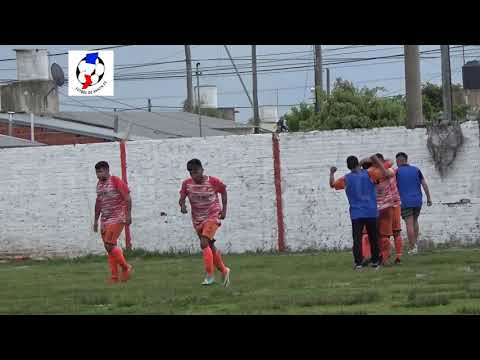 Gol de Leonidas Bonaveri (parcial Las Flores II 1  - Nacional 0)
