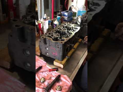 Mack CV713 cylinder head repair and nozzle re-ring