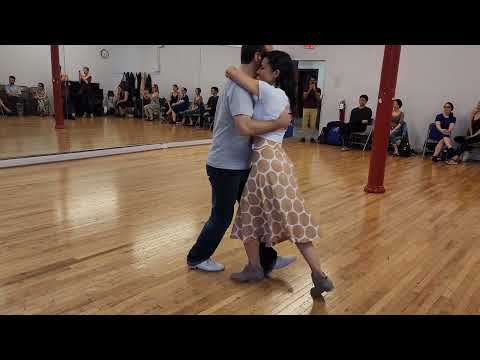Argentine tango workshop demo: Sofia Saborido & Pablo Inza - Solamente Ella