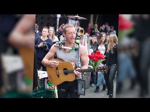 download lagu mp3 mp4 Coldplay One Man Band, download lagu Coldplay One Man Band gratis, unduh video klip Coldplay One Man Band