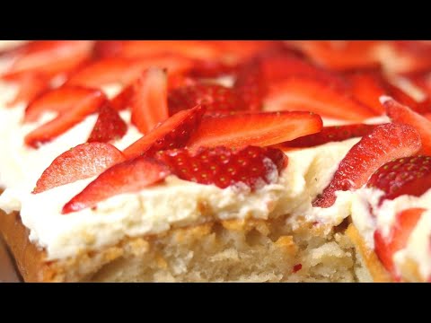 Erdbeerkuchen mit Sahne, der immer gelingt! Super schnelles Rührkuchen Rezept ohne Butter ohne Eier