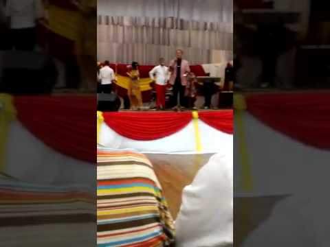 E-J Thorne-Vol Lof En Dankbaarheid