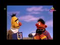 Przyjaciele Z Ulicy Sezamkowej Best Friends Ernie And Bert Music And Reading Polish